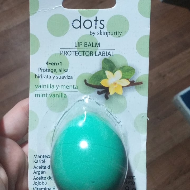 photo of Dots Cosmeticos Hidratante Labial Vainilla Y Menta shared by @premonition on  19 May 2021 - review