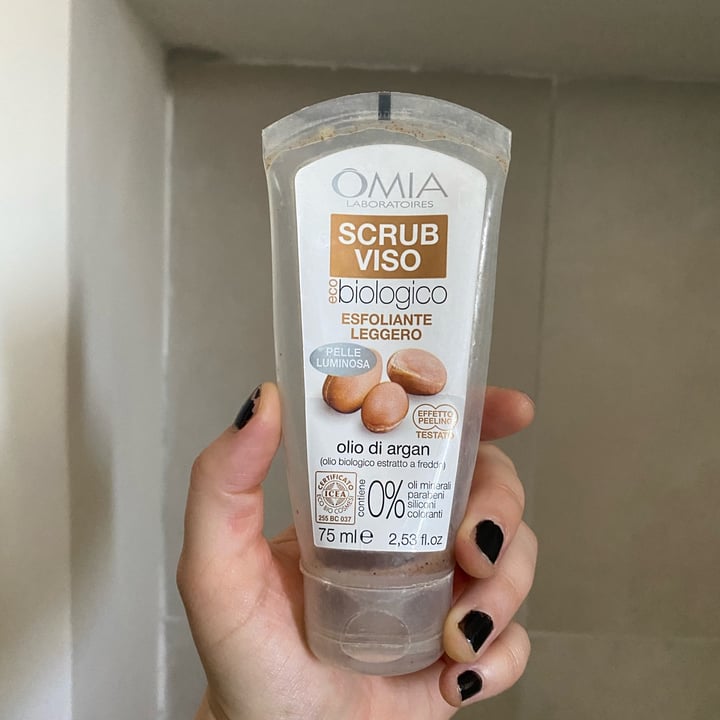 photo of Omia Scrub viso shared by @effymusic on  09 Jul 2022 - review