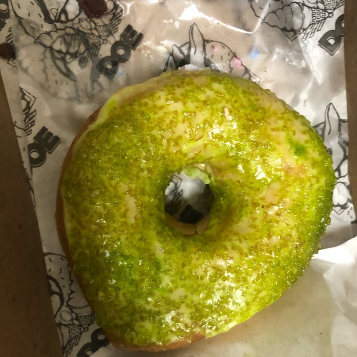 photo of Doe Donuts sour green grape shared by @pandapalooza7 on  03 Jun 2022 - review
