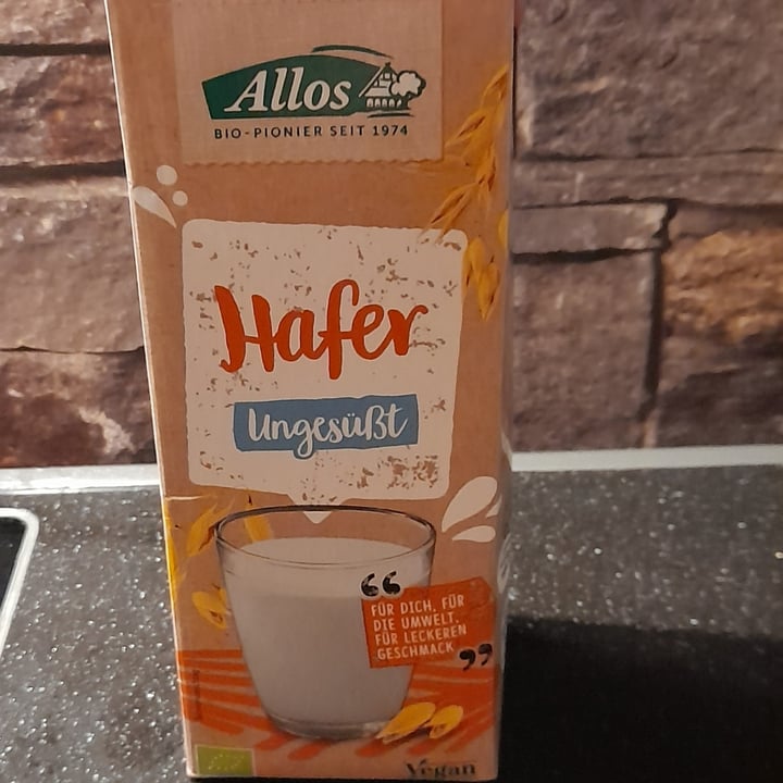 photo of Allos Hafer Drink naturell/ oat milk without added sugar shared by @sbirurossa on  24 Jul 2022 - review