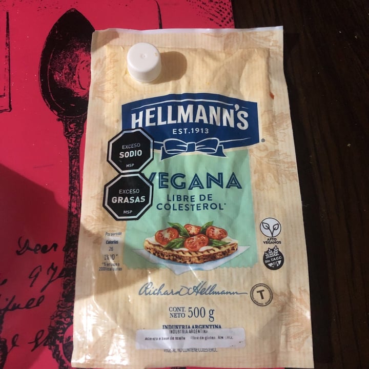 review photo of Hellmann’s Hellman’s Vegan Mayonnaise shared by @candevegg on 20 Apr 2021 - review