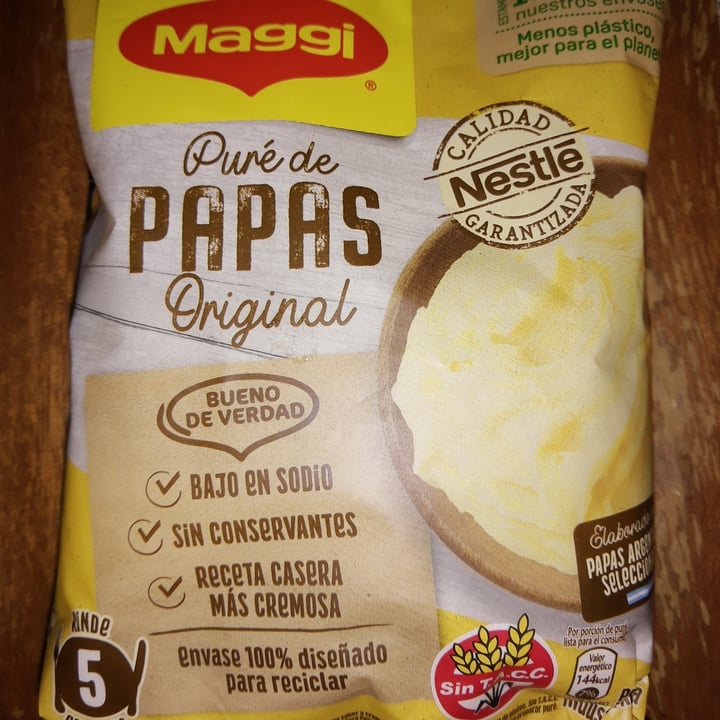 photo of Maggi Pure de papas shared by @jfaviaveggie on  29 May 2022 - review