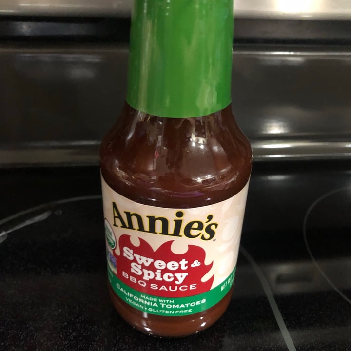 photo of Annie’s Sweet And spicy BBQ Sauce shared by @germanvegan on  27 Apr 2020 - review
