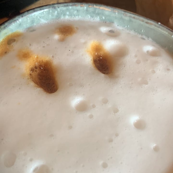 review photo of Alce Nero Latte di mandorla shared by @spiritedwave on 17 Aug 2022 - review