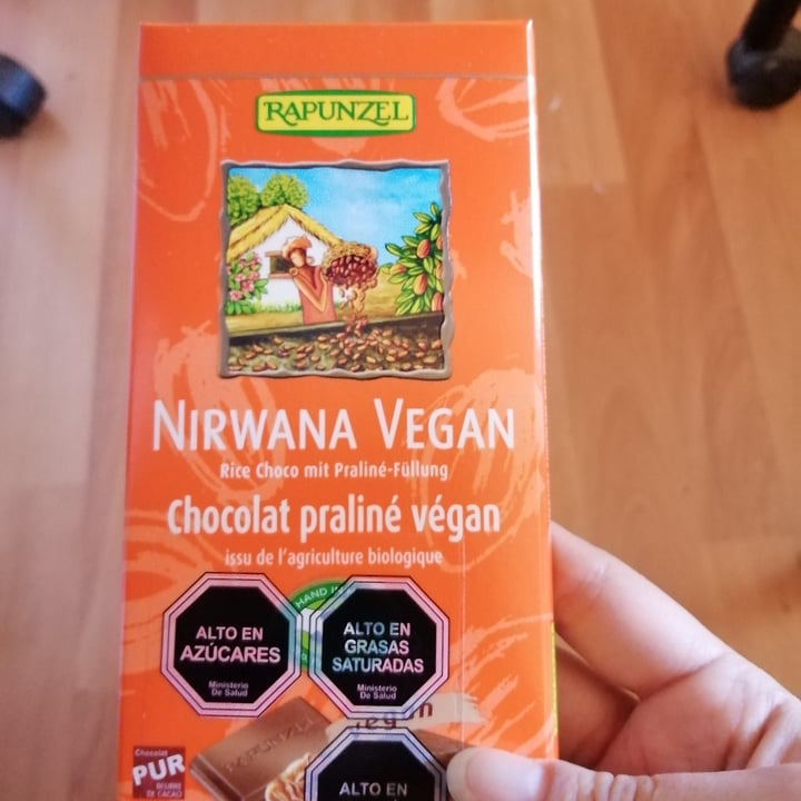 photo of Rapunzel Nirwana Vegan Chocolat Praliné shared by @pcgm on  11 Aug 2020 - review