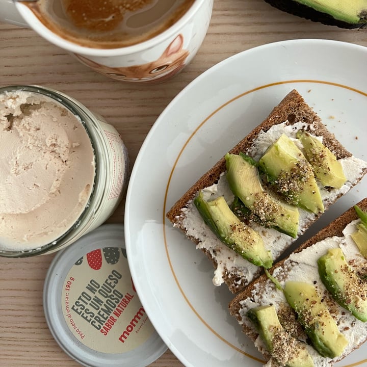 review photo of Mommus Queso Cremoso shared by @albaflowers on 09 Jul 2022 - review