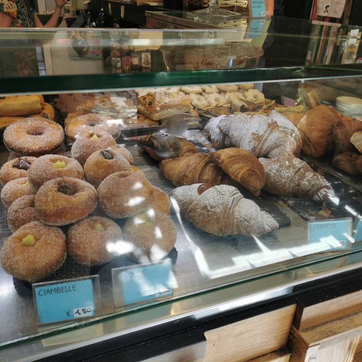 review photo of Wani - Vegan Bakery Bomba shared by @morfeolover on 12 Jun 2022 - review