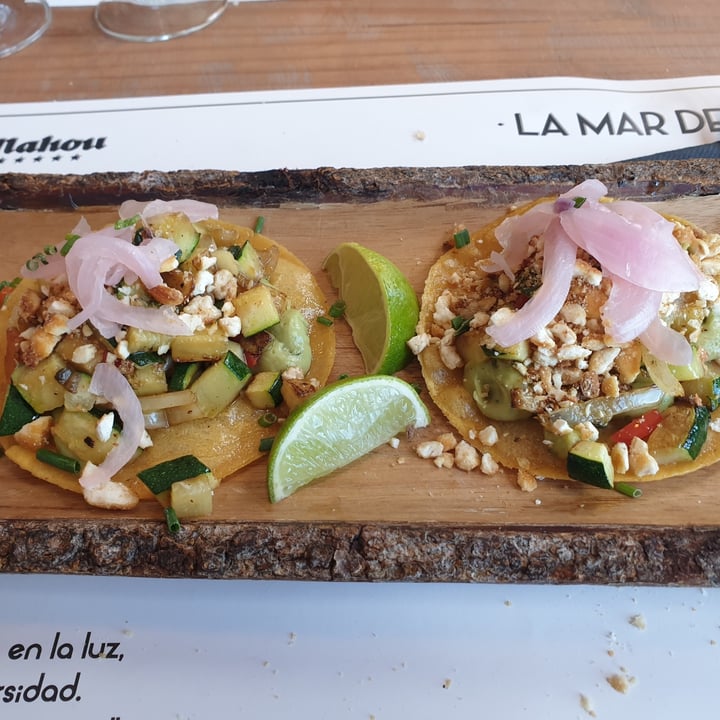 review photo of La Mar de Bien taco vegano shared by @esme93 on 30 Nov 2021 - review