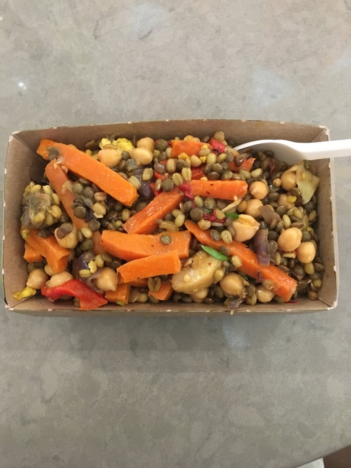 review photo of Sumo Green Label Broadway Roasted Vegetables with Lentils shared by @sarahhh on 02 Dec 2019 - review