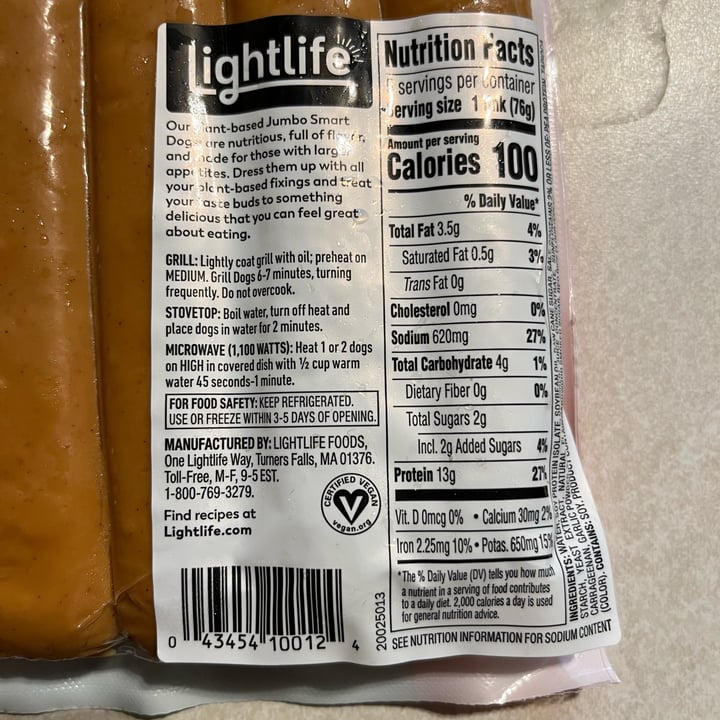 photo of Lightlife Jumbo Smart Dogs shared by @dianna on  13 Sep 2022 - review