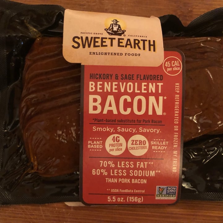 photo of Sweet Earth Benevolent Bacon Hickory & Sage Smoked Seitan Bacon shared by @maryannkiger on  22 Jun 2021 - review