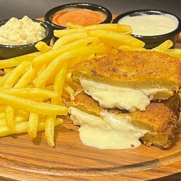 photo of The green butchery Cordon bleu shared by @moodi on  27 Dec 2021 - review