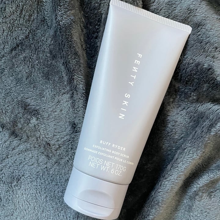 photo of Fenty skin buff ryder shared by @garyyouxue on  21 Sep 2021 - review