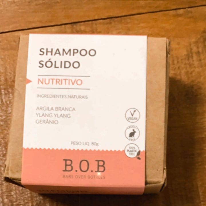 review photo of B.O.B Shampoo Sólido shared by @rafaellapiccirilli on 11 Jul 2021 - review