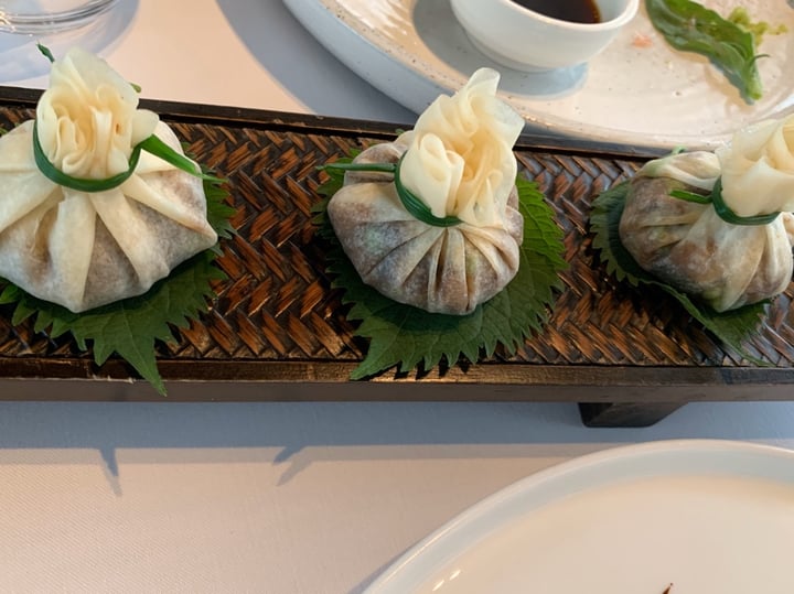 photo of King's Joy Avacado rolls shared by @kcoombes on  02 Nov 2019 - review