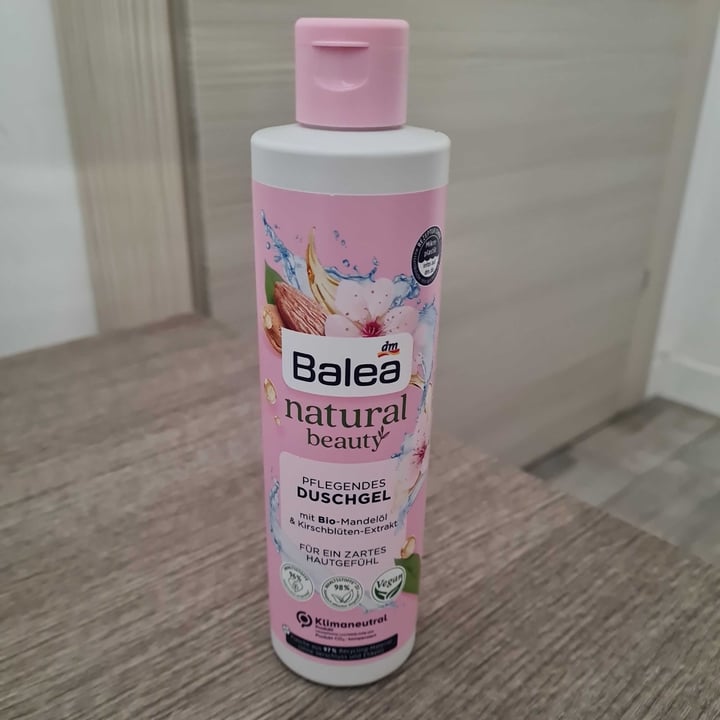 photo of Dm balea gel doccia Con Olio Di Mandorla Bioe Fiori Di Ciliegio shared by @eva12 on  16 Sep 2022 - review