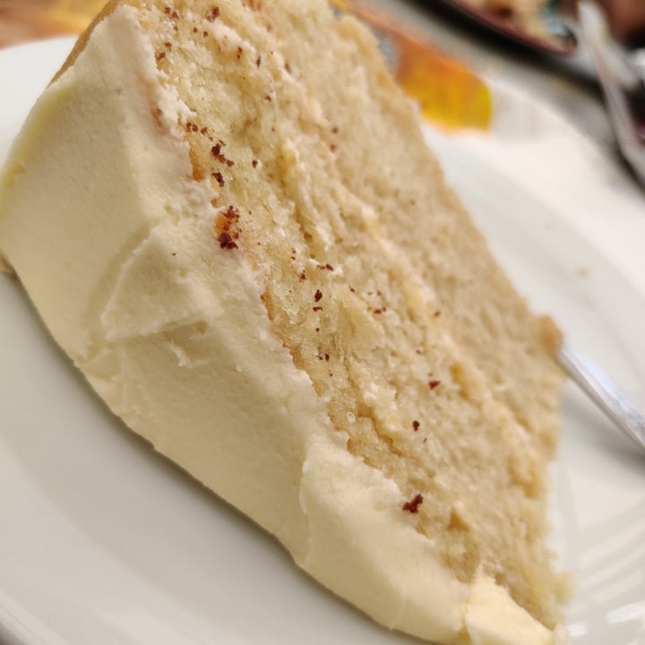 photo of The Retreat Animal Rescue Salted Caramel Cake shared by @cr0vegan on  18 Sep 2020 - review