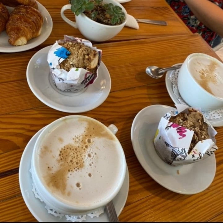 review photo of Antolina Muffin de manzana vegano shared by @rociomontenegr0 on 02 Feb 2022 - review