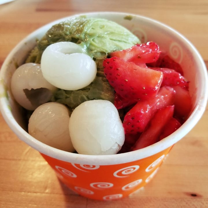 photo of SNOWLAB Green tea vegan ice cream + toppings shared by @4evervegan on  31 Aug 2019 - review