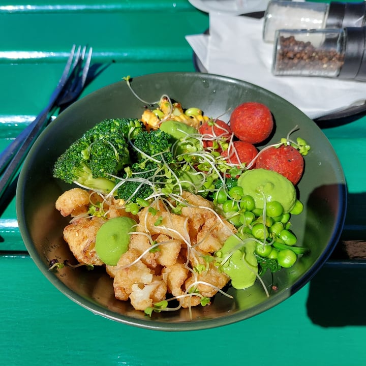 photo of Pear Tree Bistro Green Veg Bowl shared by @hippiegirl on  07 Sep 2021 - review