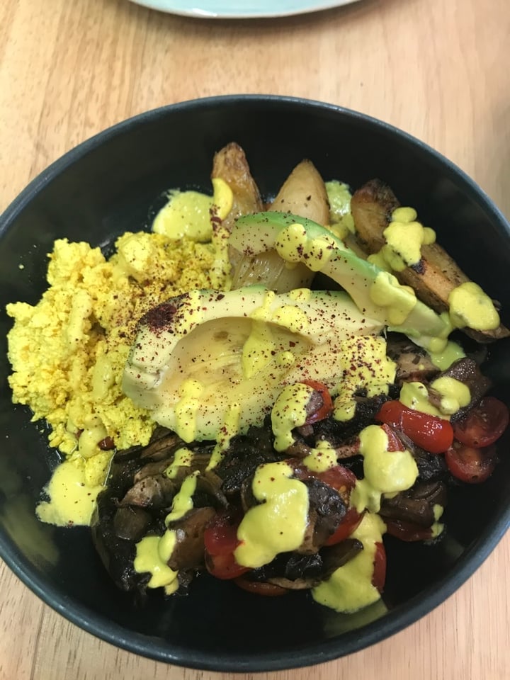 photo of Lexi's Healthy Eatery Farmer's Breakfast Bowl shared by @sineadf on  04 Mar 2020 - review