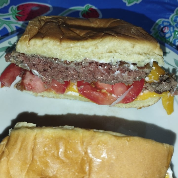 photo of Impossible Foods Impossible Burger Patties shared by @sadnohe on  30 Jul 2022 - review