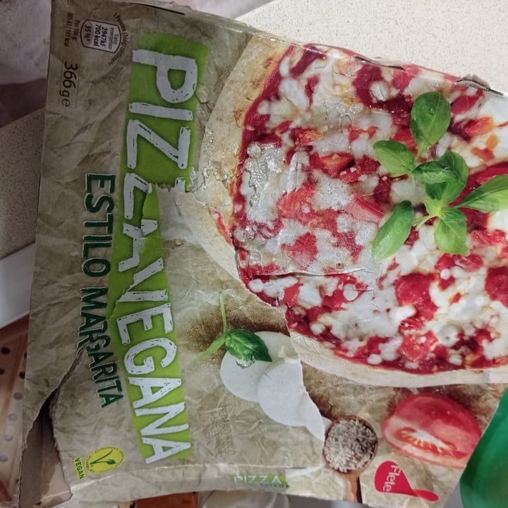 photo of ALDI Pizza Vegana Estilo Margarita shared by @isabeletta on  19 Dec 2021 - review