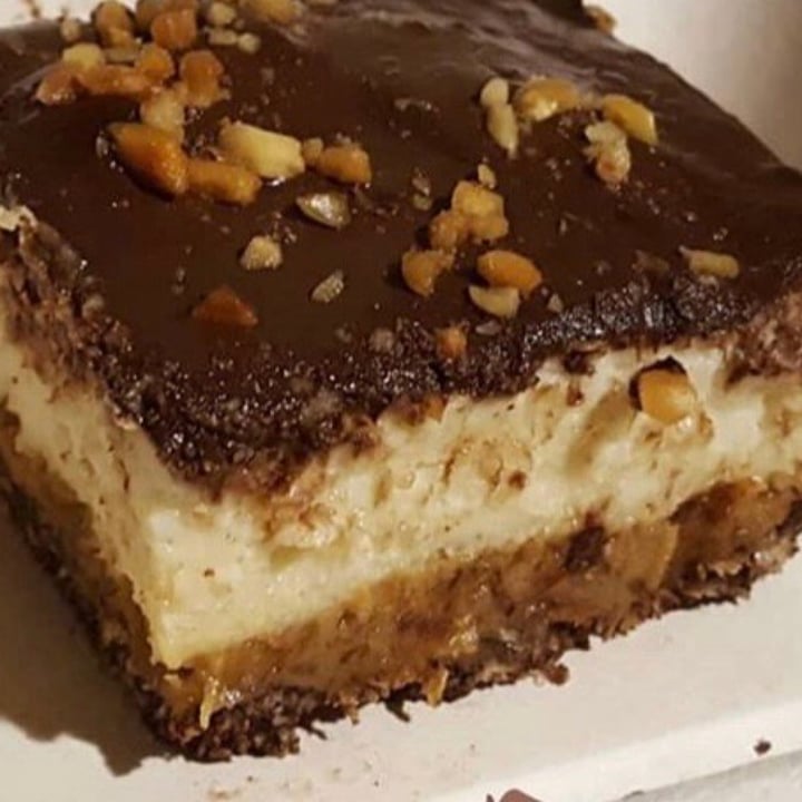 photo of Eat.Co Snickers Pastry shared by @drtgoesvegan on  16 May 2020 - review