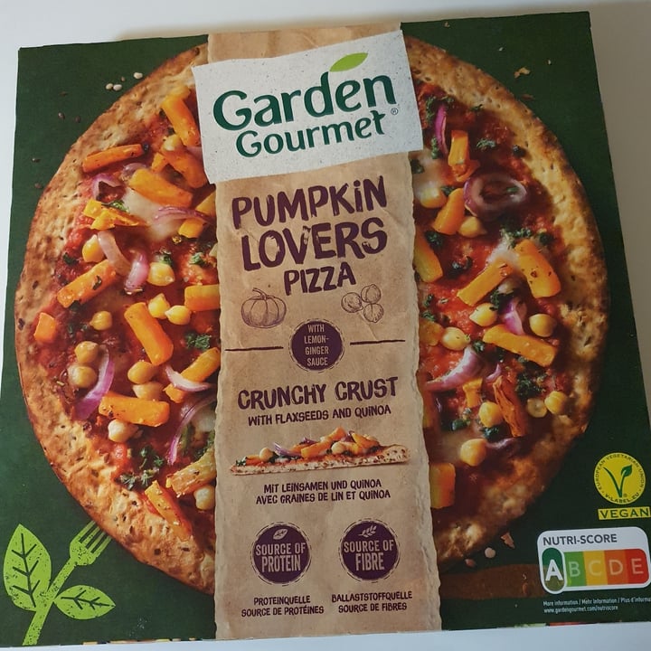 photo of Garden Gourmet Pumpkin lovers pizza shared by @bluedragonbee on  20 Jun 2021 - review
