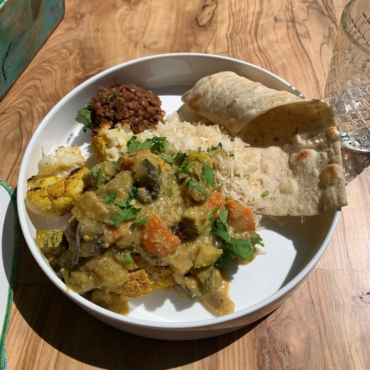 review photo of Hierbabuena Vegan Curry shared by @tedisvegan on 29 Nov 2020 - review