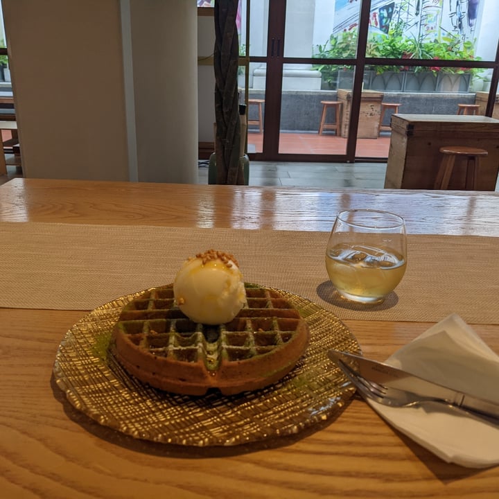 photo of Hvala CHIJMES Waffles And Ice Cream shared by @shanying on  23 Oct 2021 - review