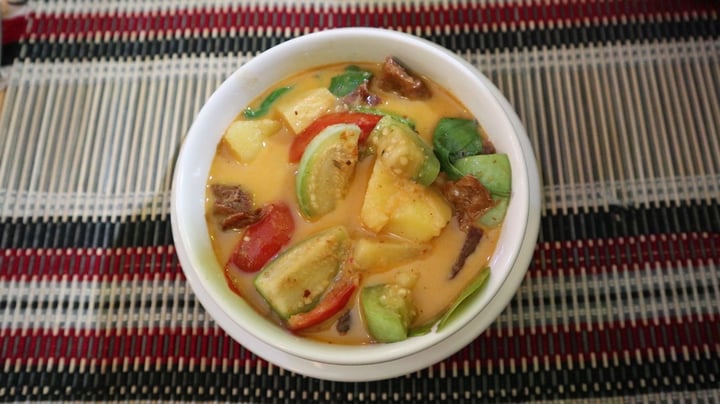 photo of Taste From Heaven Vegan Duck Red Curry shared by @kaylabear on  01 Mar 2020 - review