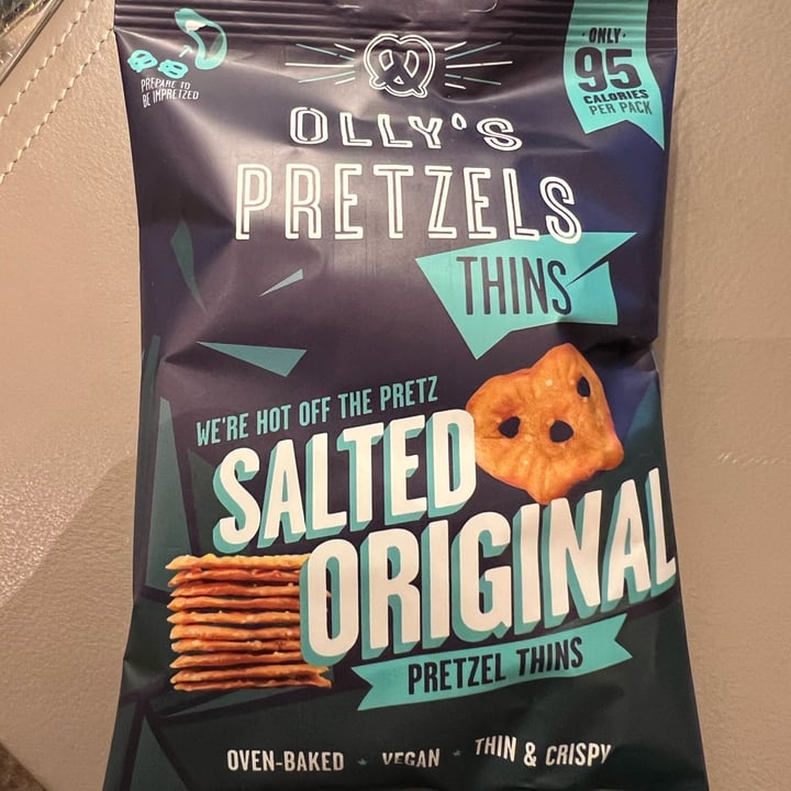photo of Olly's Pretzels Salted original shared by @veggieburger on  24 Feb 2022 - review