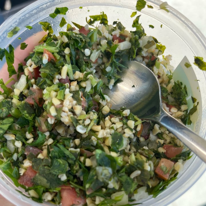 review photo of Trader Joe's tabouleh shared by @emilylovesmangos on 29 Apr 2022 - review