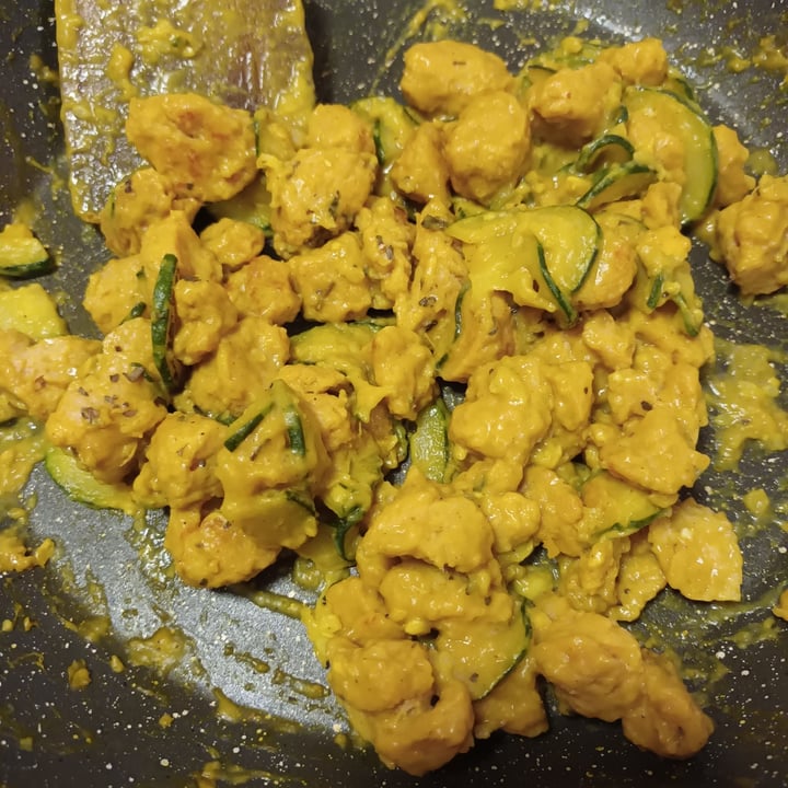 review photo of Fatti per Bene Bocconcini Di Soia shared by @-vi- on 28 May 2022 - review