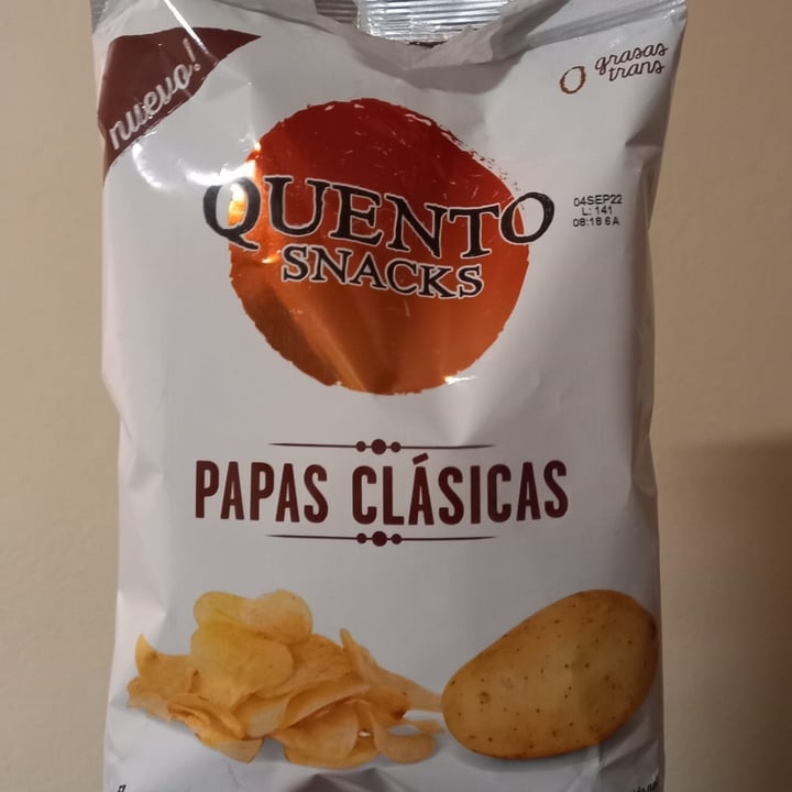 photo of Quento Snacks Papas clásicas shared by @cloeglotona on  15 Jun 2022 - review