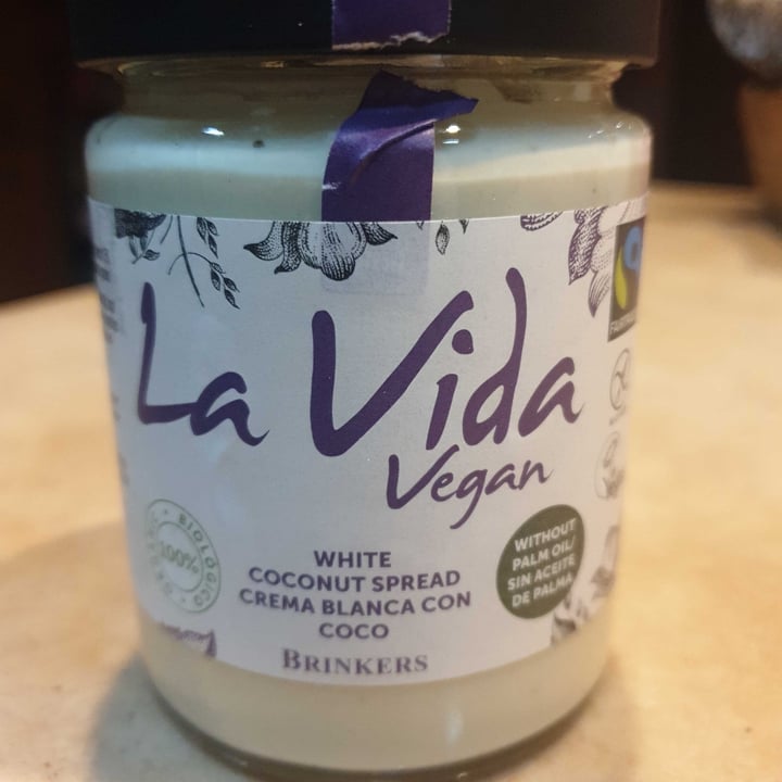 photo of La Vida Vegan White Coconut Spread | Crema Blanca Con Coco shared by @luciamf on  18 Apr 2021 - review