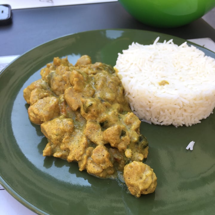 photo of Universo Vegano Indian flavour shared by @bess on  07 Aug 2022 - review