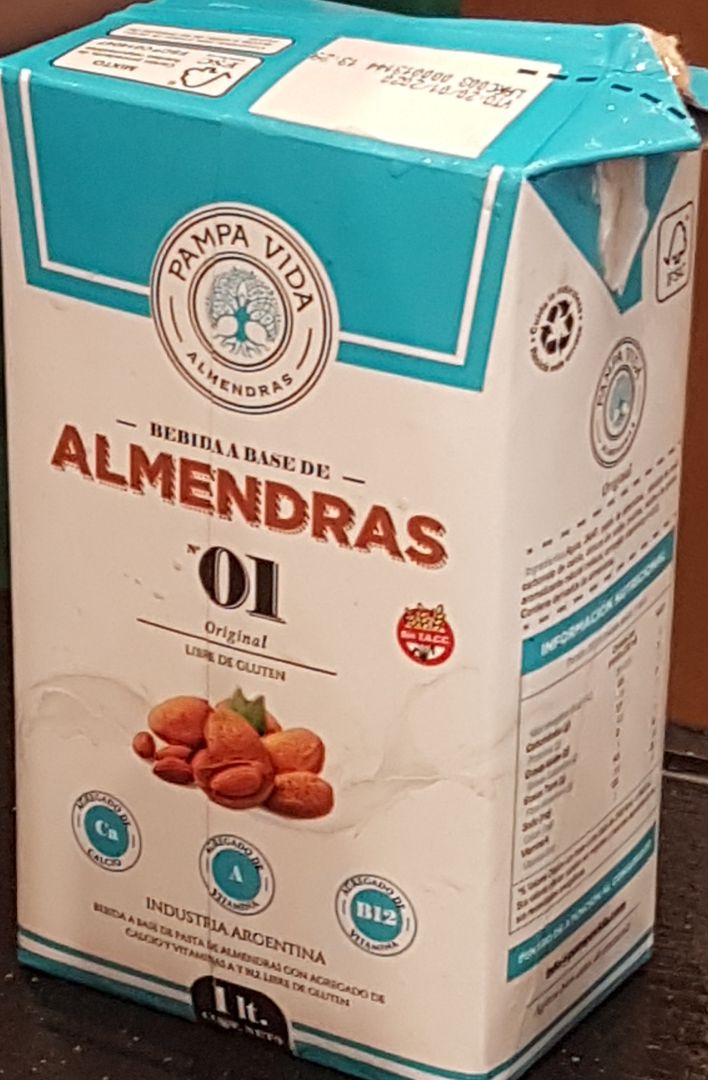 photo of Pampa Vida Leche de Almendras Original shared by @femivegana on  02 Aug 2019 - review