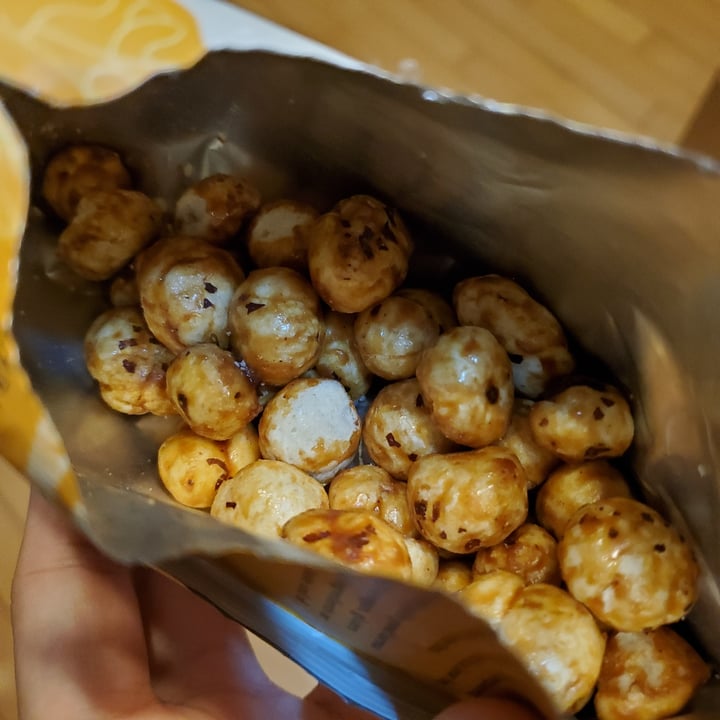 photo of Karma Bites Popped lotus seed caramel shared by @moosewong on  21 Jan 2022 - review