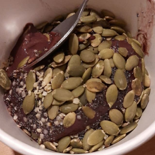 Foto del plato “açai bowl soy diferente”