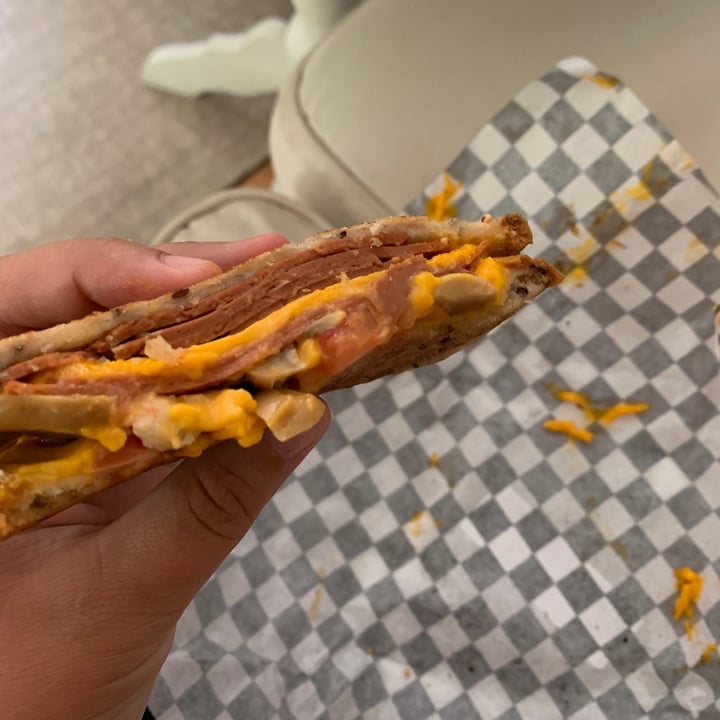 photo of The Cheesy Pickup I’m Hardly Believin’ It’s Vegan Grilled Cheese shared by @claud on  30 Jul 2020 - review