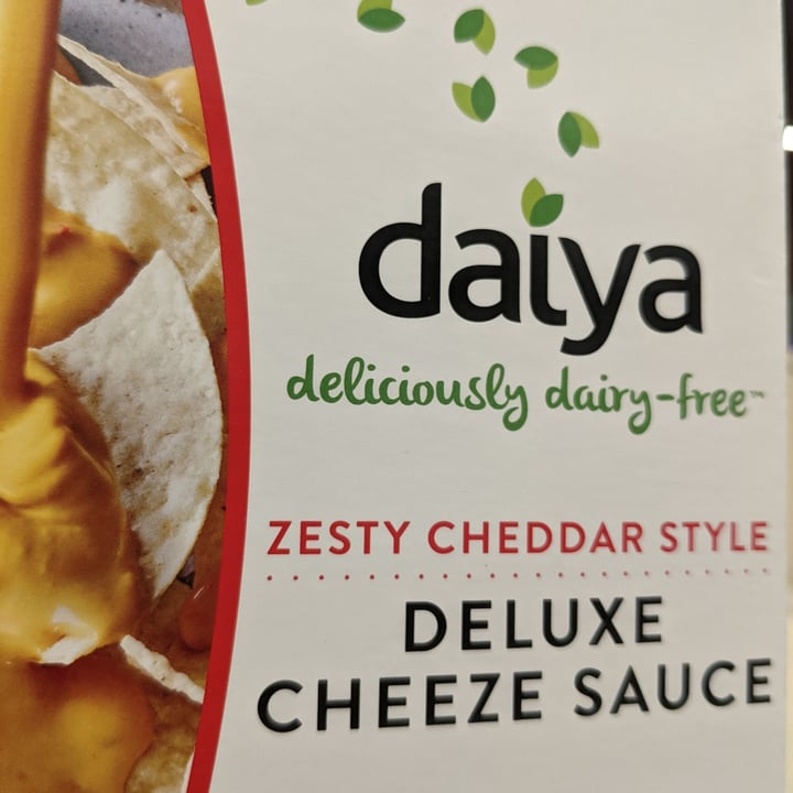 photo of Daiya Zesty Cheddar Style Deluxe Cheeeze Sauce shared by @kattyaybar on  16 Oct 2022 - review