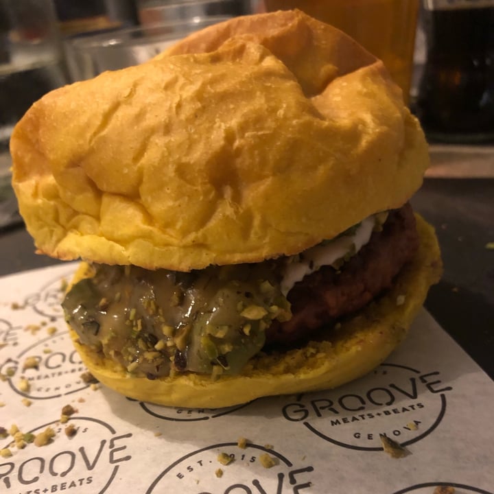 photo of Groove Burger You Nuts Vegano shared by @michelaseminara on  25 Sep 2021 - review