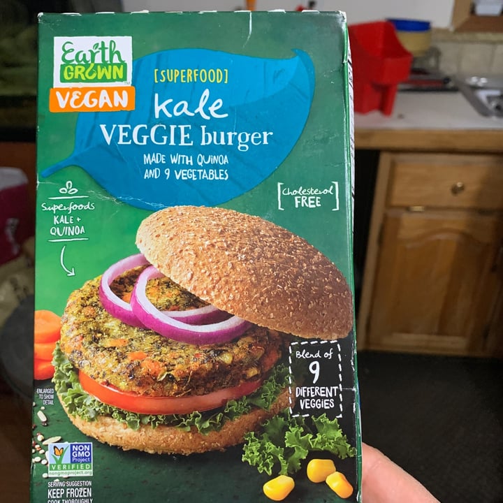photo of Earth Grown Kale veggie burger shared by @grandmakathy on  15 Nov 2020 - review
