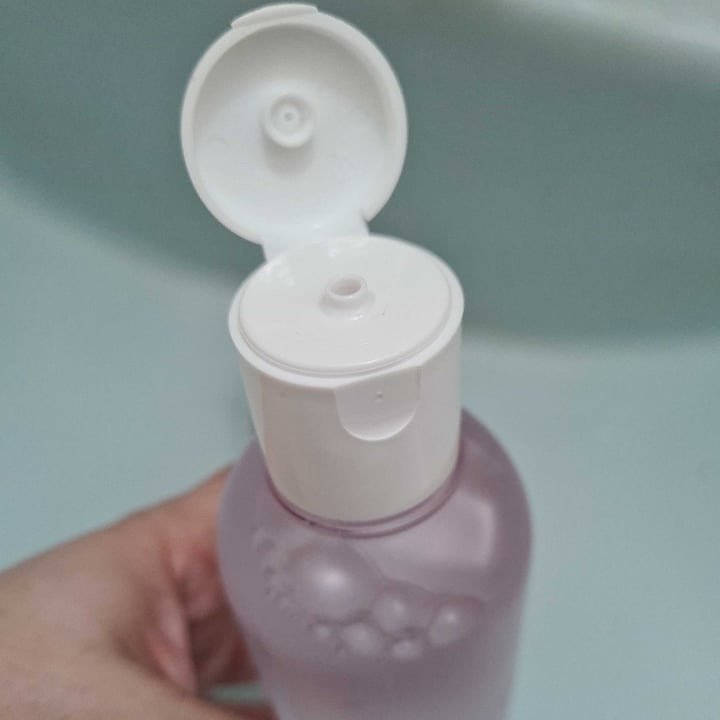 photo of Banila Co dear Hydration toner shared by @renatacarneiro on  26 Apr 2022 - review