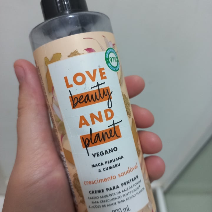 review photo of Love Beauty and Planet Creme De Pentear shared by @maimaicc on 18 Mar 2022 - review