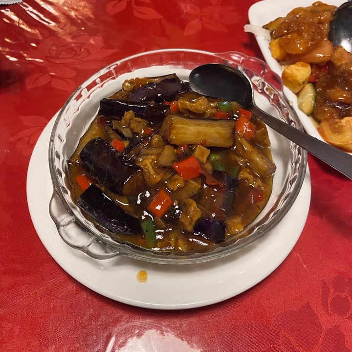 photo of Eight Treasures Omni Chilli Sesame Eggplant shared by @dafnelately on  25 Apr 2022 - review