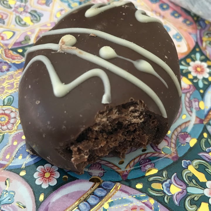 review photo of No Whey! Foods Deep Chocolate Brownie Bar shared by @thevegfriend on 19 Apr 2022 - review