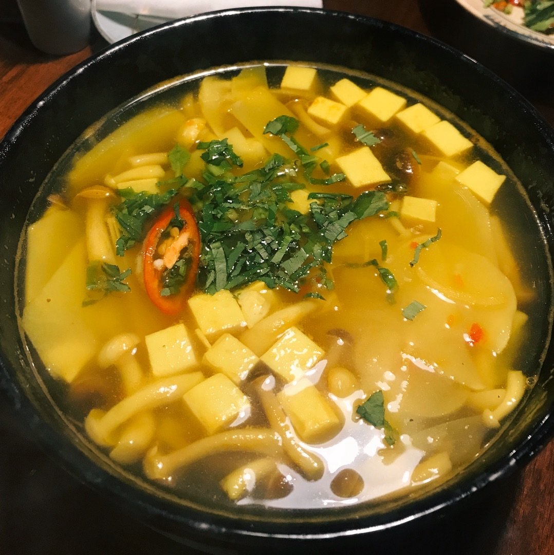 Pi Vegetarian Saigon Bamboo Shoot Soup Reviews abillion